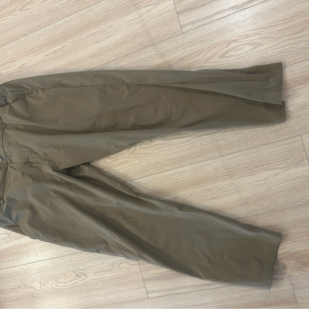 Lululemon Commission Artifact Color 38”x30”